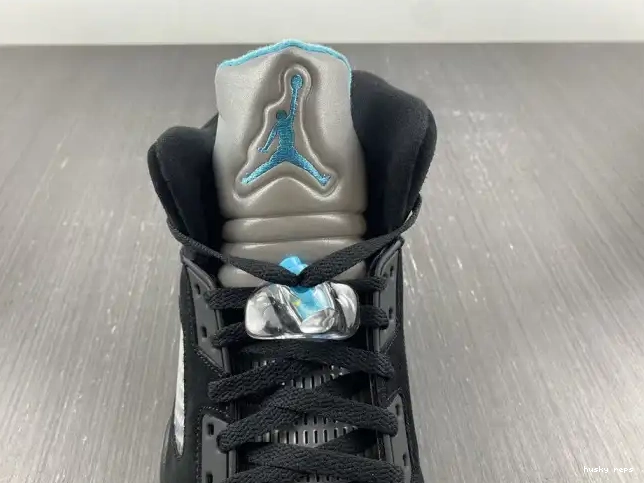 Cheap Husky DD0587-047 Aqua 5 Air Jordan 0529